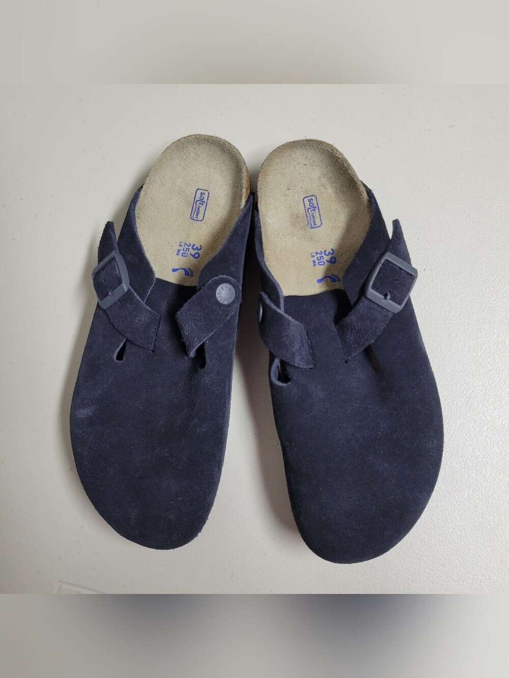 Birkenstcock NWOT Boston Soft Footbed Navy Blue Suede Clogs Size 39.